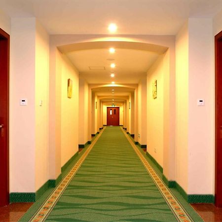 Greentree Inn Beijing Tongzhou Guoyuan Xinhualian Express Hotel Zewnętrze zdjęcie